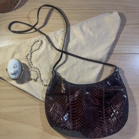 Vintage 80s/90s Exotic Skin Crescent Shoulder Bag - Dark Burgundy Reptile Print - Picture 1 of 4